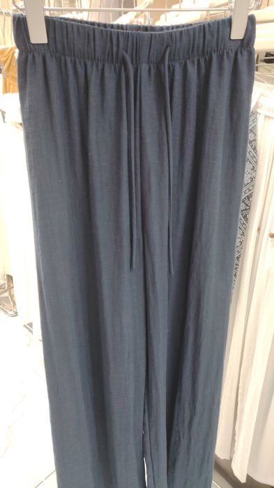 Новые штаны продаю