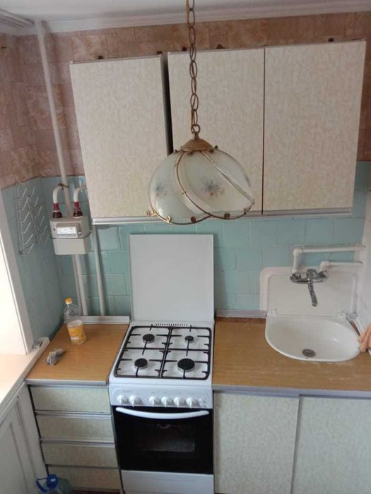 Сдам 2 комн. квартиру район ДБС