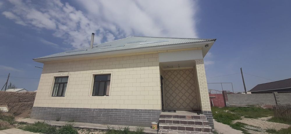 Тез арада Үй сатылады