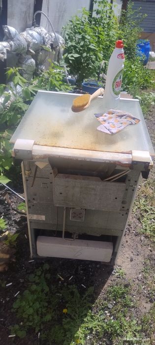 Продам плиту робочия газ