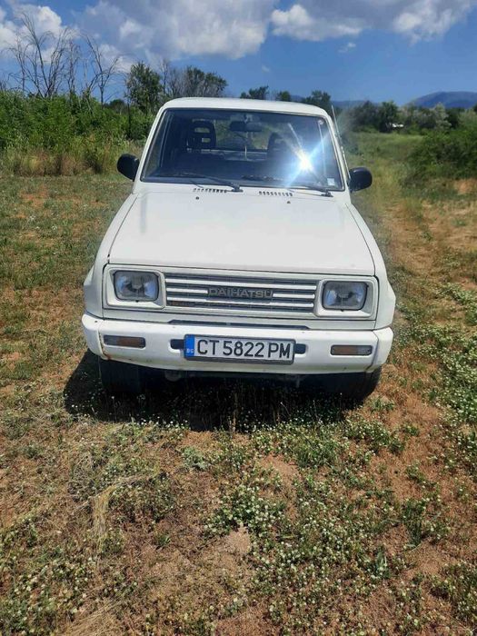 Daihatsu Feroza джип