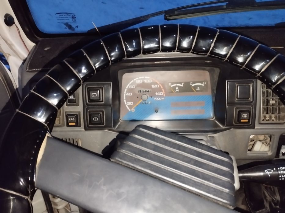 Damas 2000 yıl oq rangda narxi 25million söm