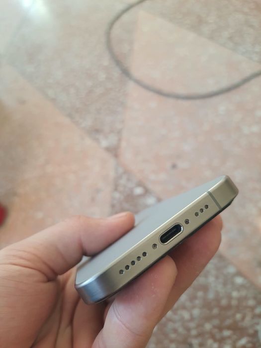 Iphone 15 pro 256gb
