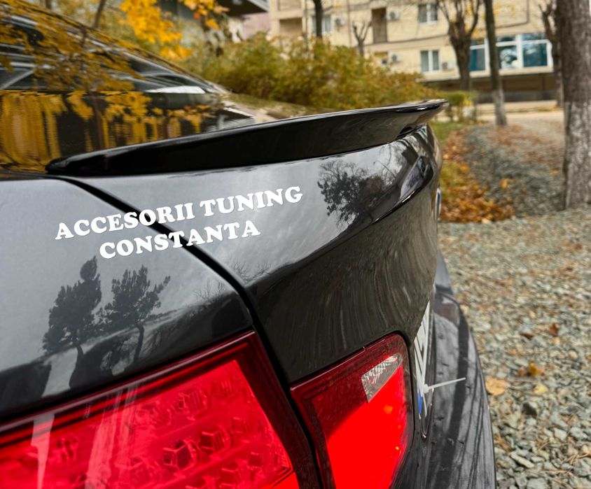 Eleron Portbagaj - BMW F10 Performance Negru Lucios