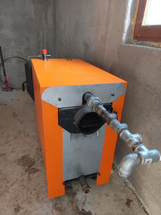 Vând centrală Ferroli 40kw