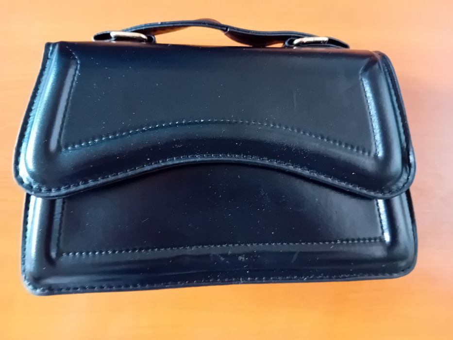 Стилни чанти, Avon