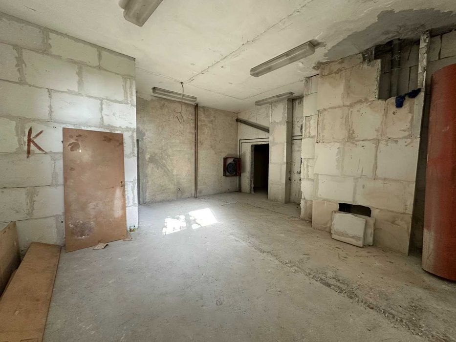 Продава се Магазин в Пловдив, Гагарин - 410 кв.м за 899 €/кв.м - Снимка #7