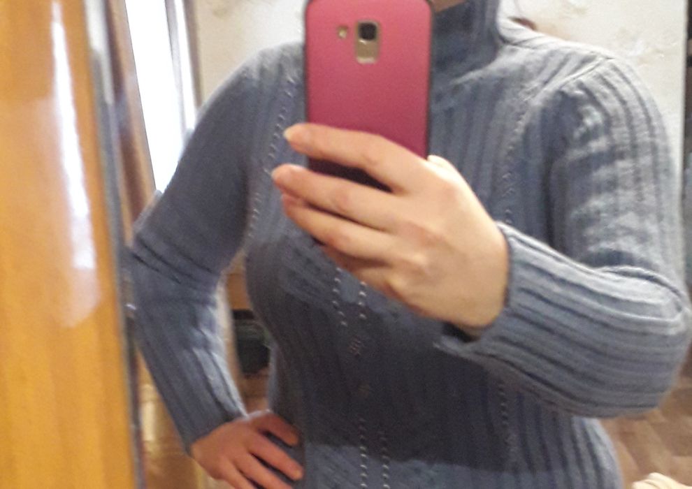 Разгружаю гардероб.