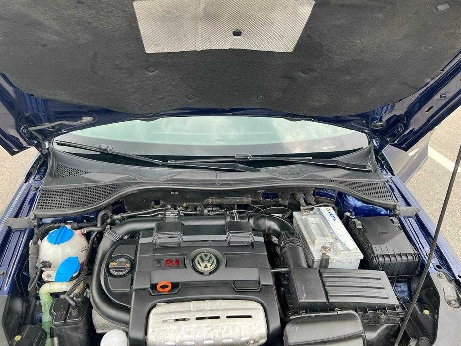 VW SCIROCCO xenon interlagos 18  navi Dynaudio  TOP