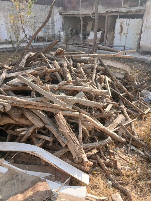 Utin sotiladi tez va arzon narxda