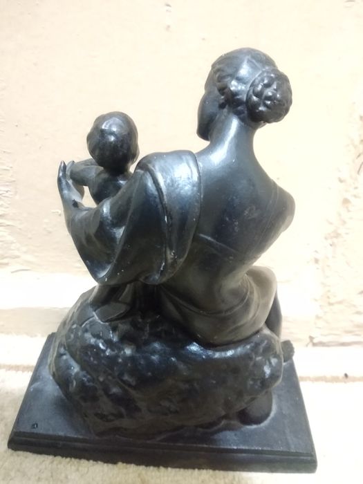 Чугунная статуэтка старинная