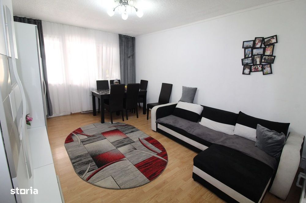 Vând apartament 4 camere în Hunedoara, M7-Trandafirilor, parter înalt — fotografia 2
