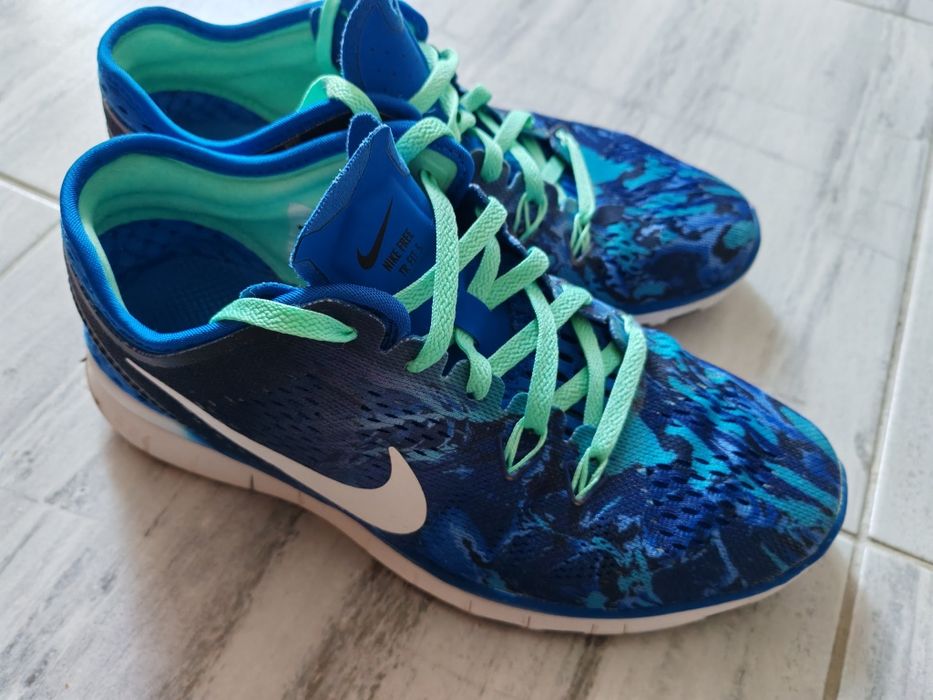 Дамски летни маратонки Nike