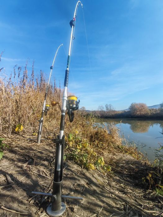 Lansete top somn madcat white x-taaz far out 285 Dunăre