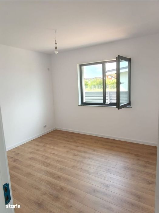 Domnesti-Darvari,Ciorogarla | casa cu incalzire in pardoseala