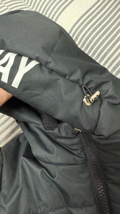 Продам куртку демисезон " Orby"