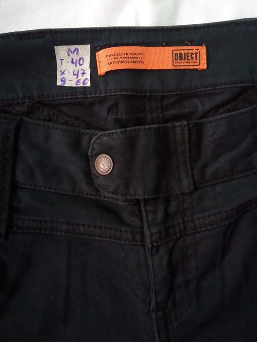 Дамски дрехи панталони бермуди сака