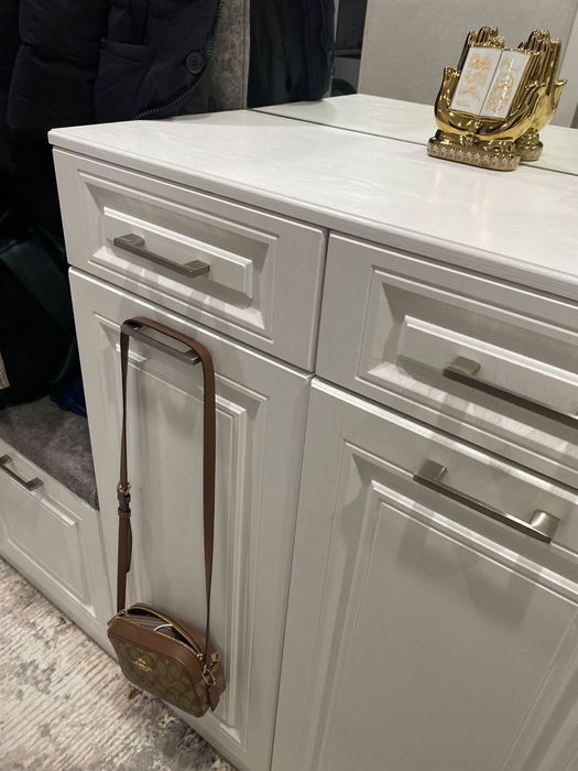 Продам прихожую в отличном состоянии.