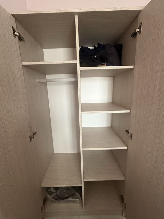 Спалня с включен матрак