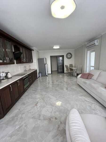 Сдаётся квартира в Новостройке на Алайском