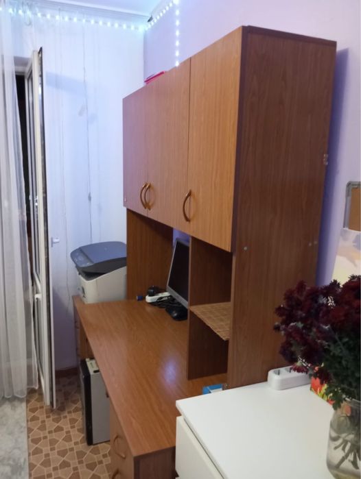 рабочий стол коричневый