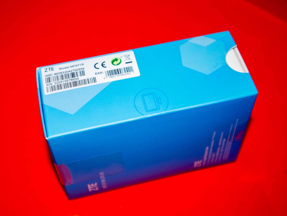 Преносим рутер ZTE, MF971R HotSpot, LTE, 4G, USB, Wi-Fi - Бисквитка