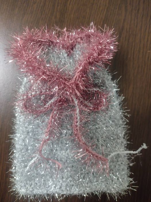 Ръчно направено плетиво вълшебни елхи