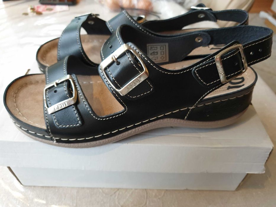 Ортопедични обувки