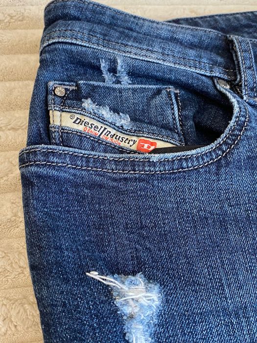 Оригинални мъжки дънки DIESEL