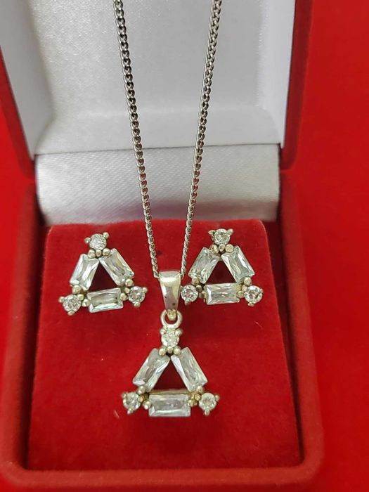 AG116,set argint 925, nou/marcat, 3 piese solide, zirconiu alb,superb