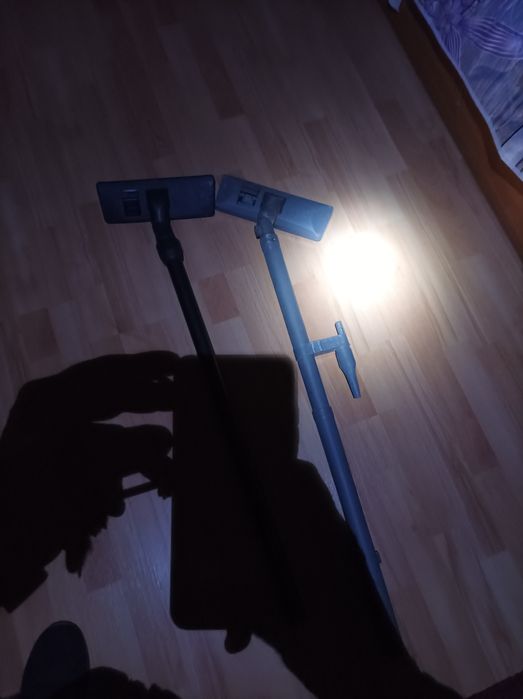 Четки и тръби за прахосмукачка