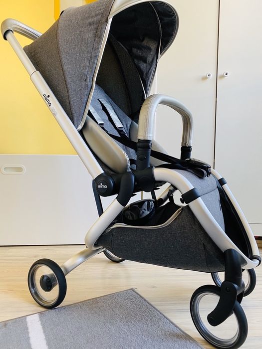 Mima Zigi, перфектна + аксесоари!