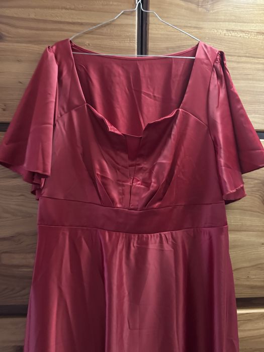 Нова елегатна рокля