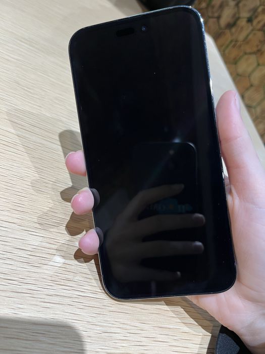 Продам айфон 14 про макс