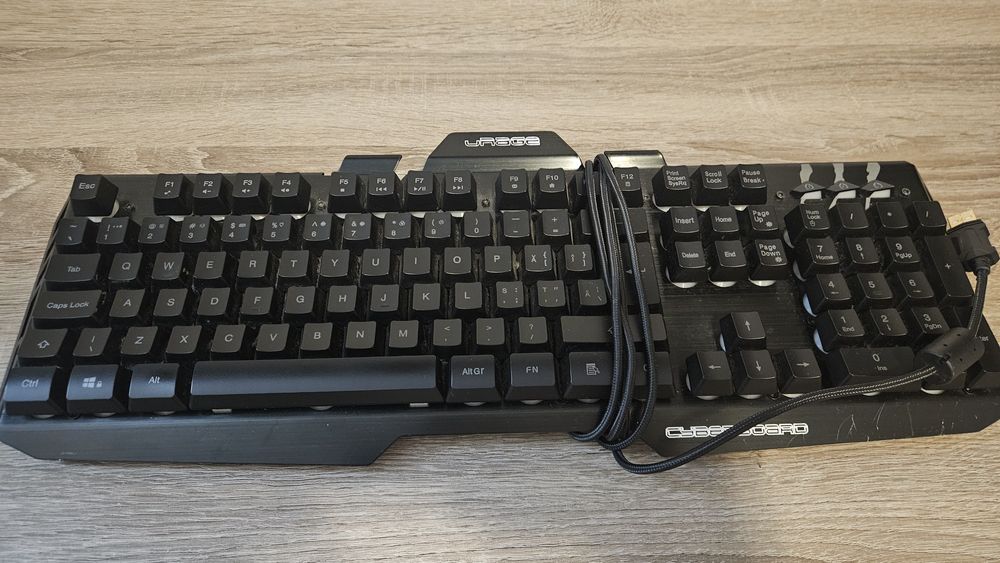 Tastatura Hama uRage Cyberboard, Negru