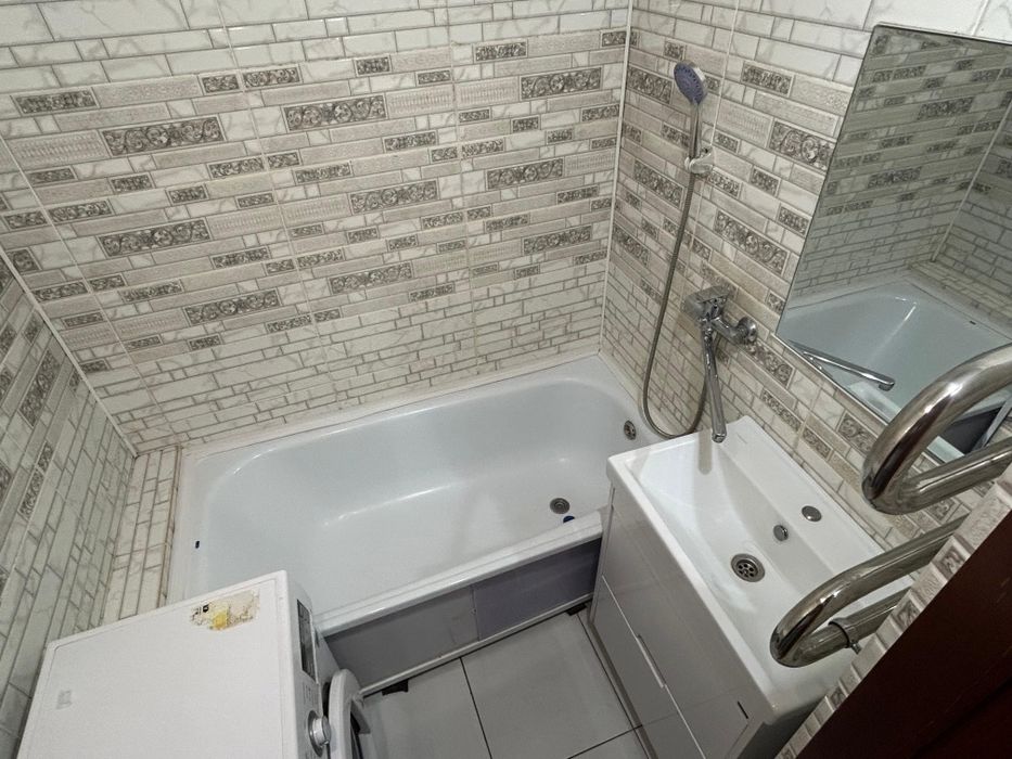 Продам 3 комнатную квартиру