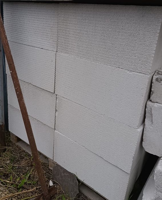 Газоблок продам падонами