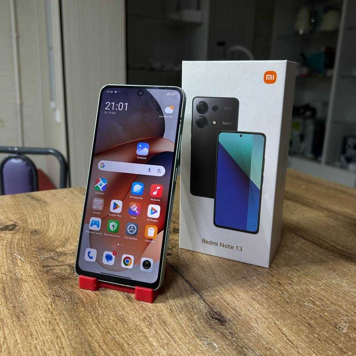 А21 / Сотовый телефон Xiaomi Redmi Note 13 256GB / sk156177