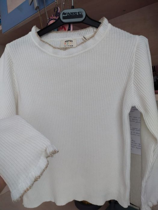 Пиджак Delores 146р, джемпер 146р.