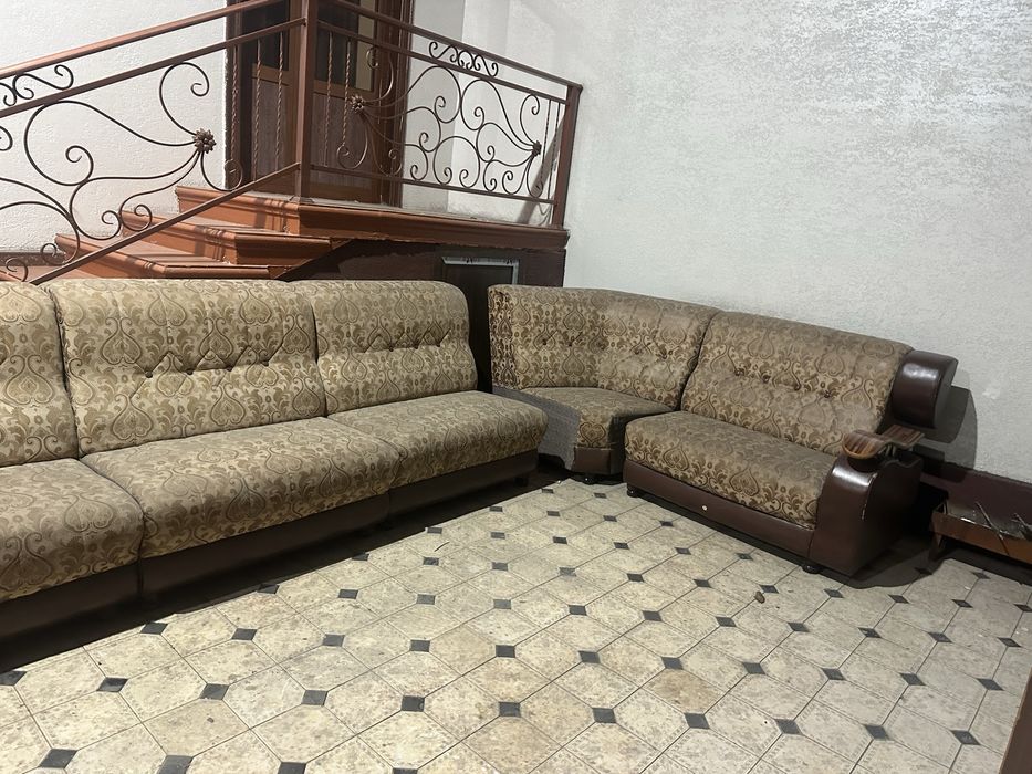 Уголок сотилади холати яхщи