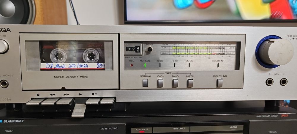 Magnetofon Philips și deck Wega