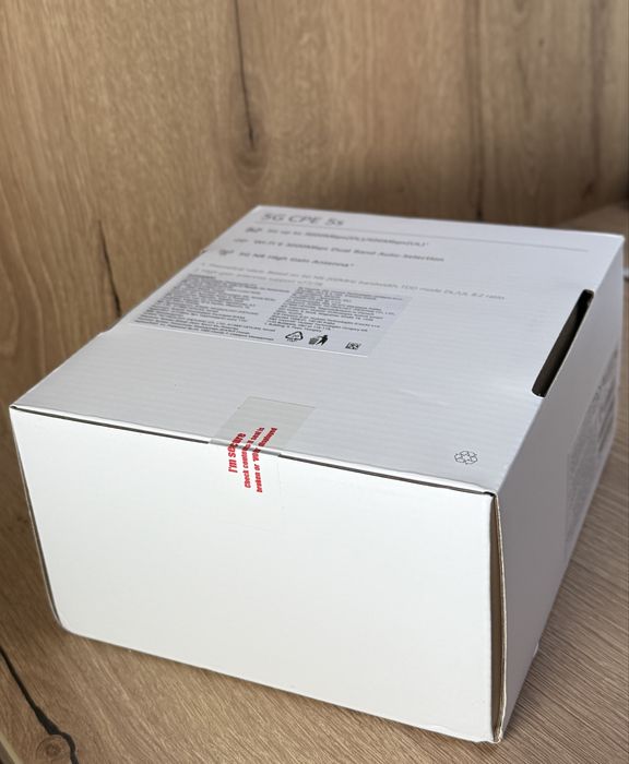 H153-381 5G Flybox White