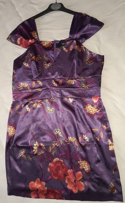 Дамски рокли XL-XXL