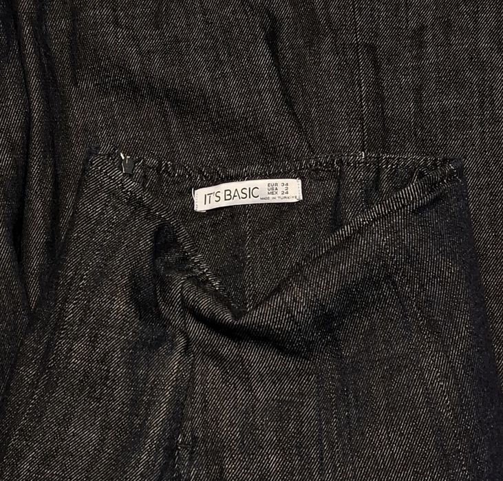 Дънки с висока талия тип корсет