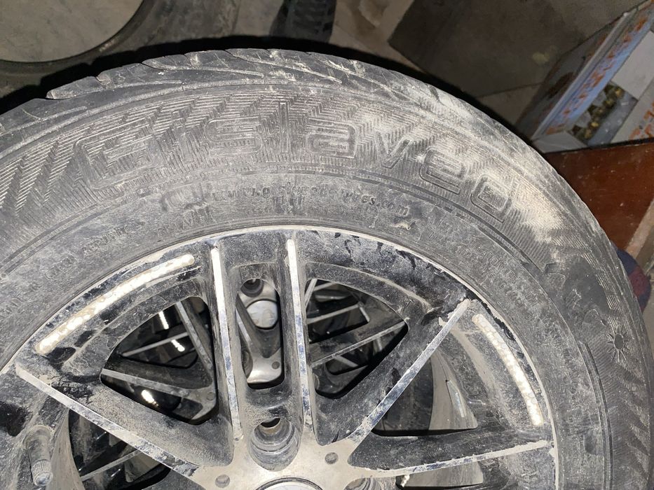 Продам колеса титашки хороший торг!