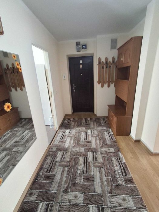 Apartament 3 camere vis-a-vis de tribunal