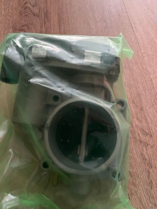 Дросельная заслонка