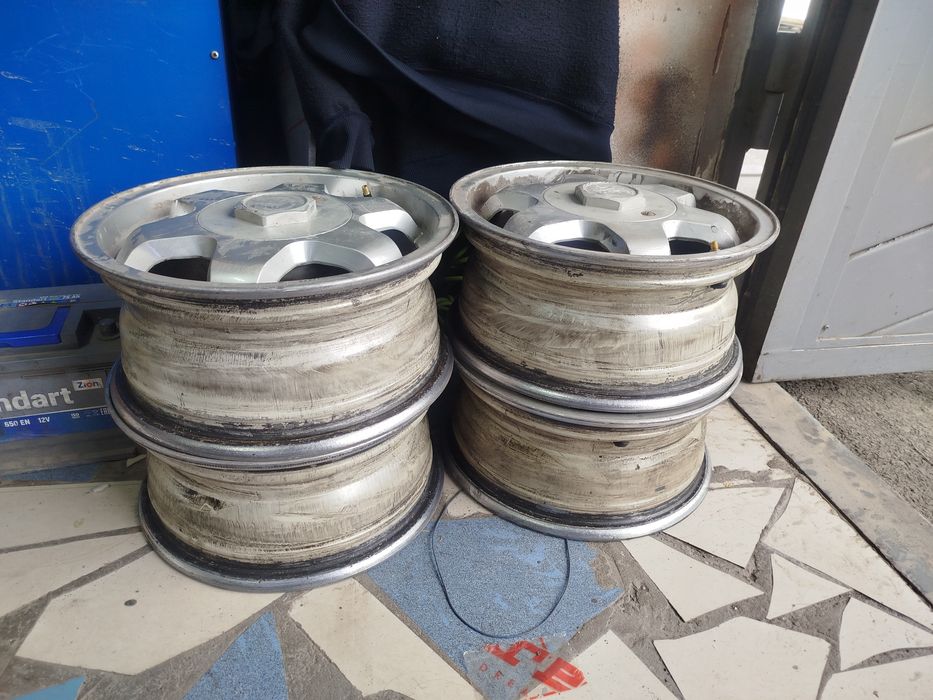 Диски от Гольф 3