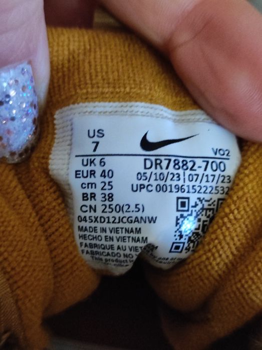 Маратонки Nike uk 6 eur 40