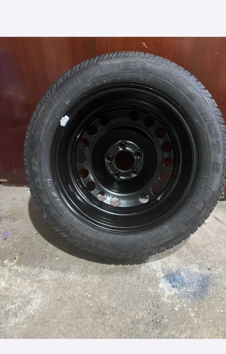 Vând roata de rezerva